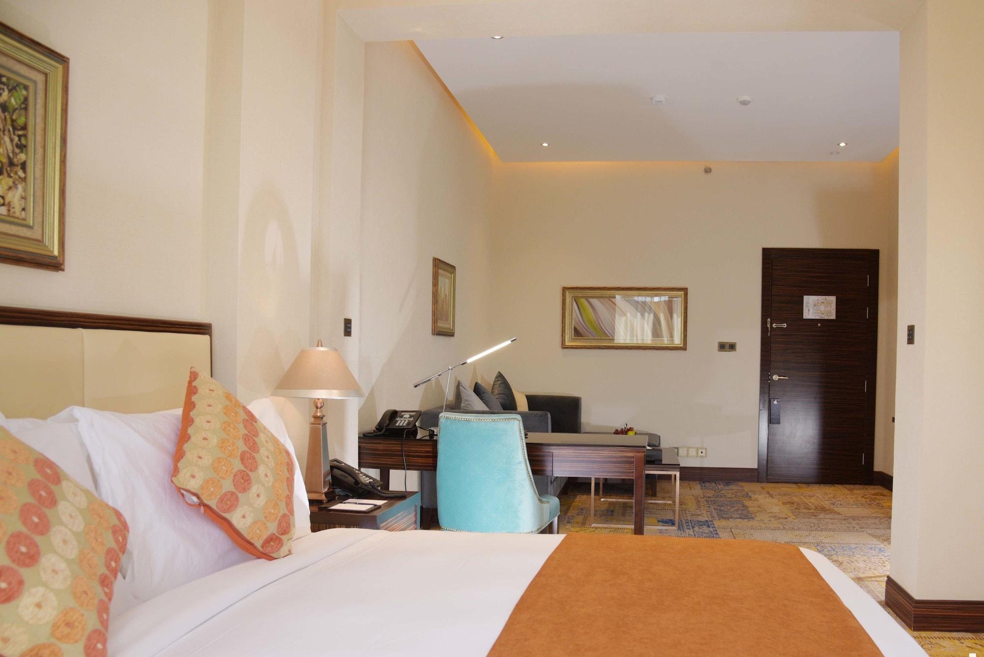 Hotel Warwick Al Khobar Esterno foto