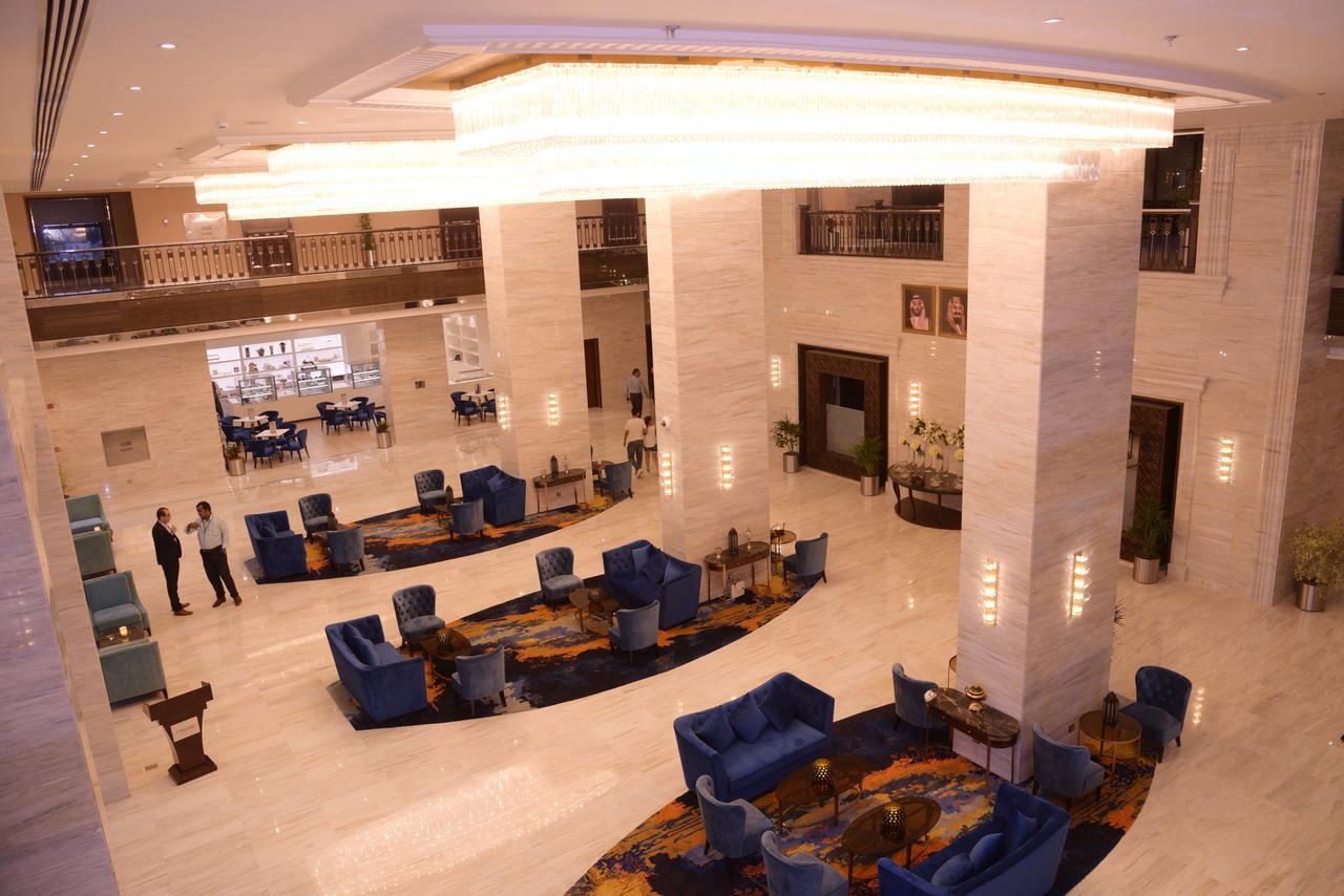 Hotel Warwick Al Khobar Esterno foto