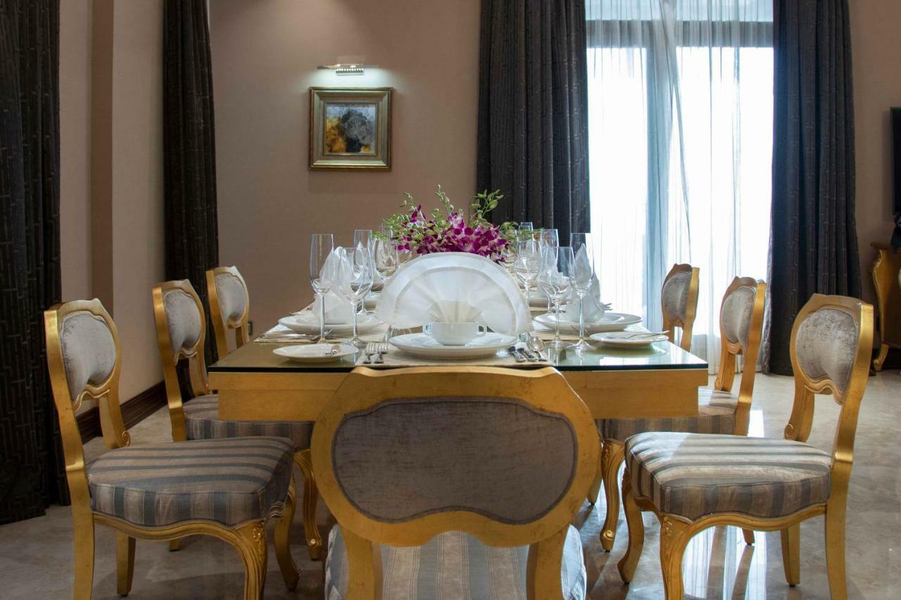 Hotel Warwick Al Khobar Esterno foto