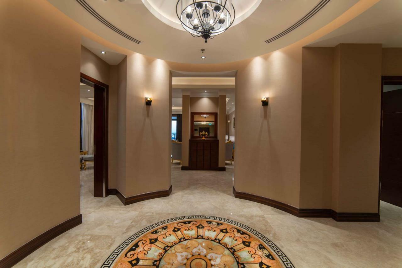 Hotel Warwick Al Khobar Esterno foto